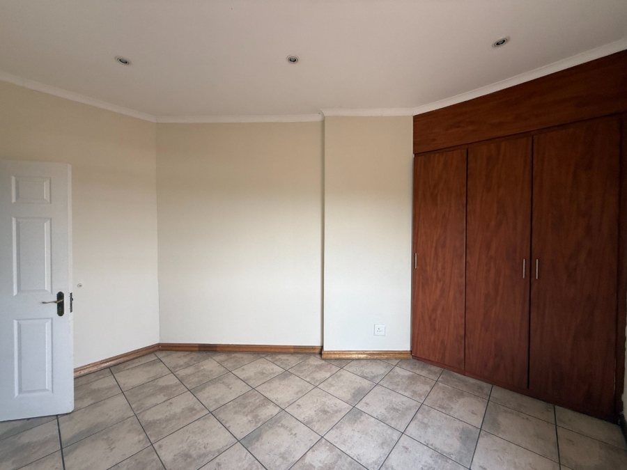 To Let 3 Bedroom Property for Rent in Landsmeer Residential Estate North West